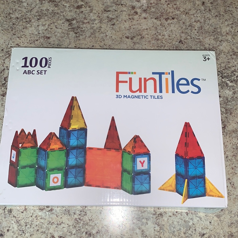100 Piece set of Fun Tiles (copy of magna tiles)
